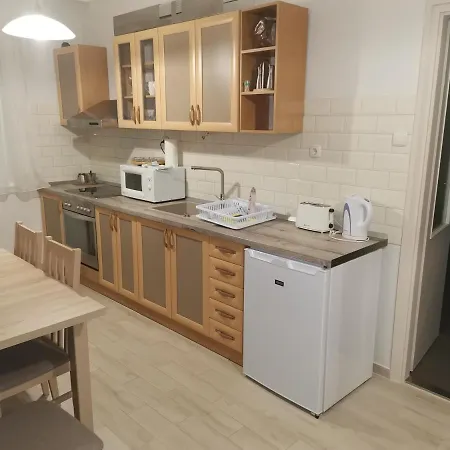 Apartment Zoli Apartmanok-balcony Koelcsey 32 Hajdúszoboszló
