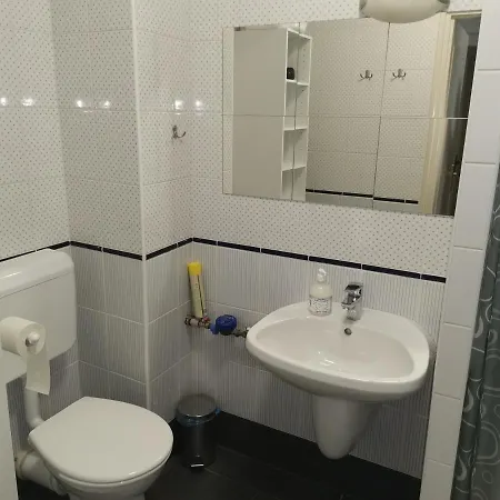 Apartmán Zoli Apartmanok-balcony Koelcsey 32