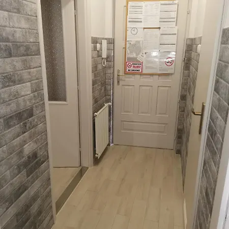 Zoli Apartmanok-balcony Koelcsey 32 Apartment