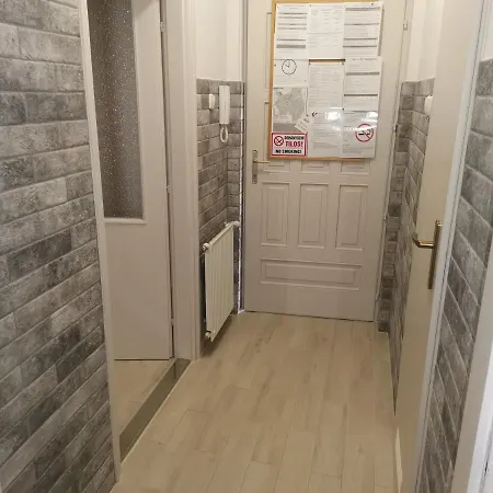 Zoli Apartmanok-balcony Koelcsey 32 Apartment