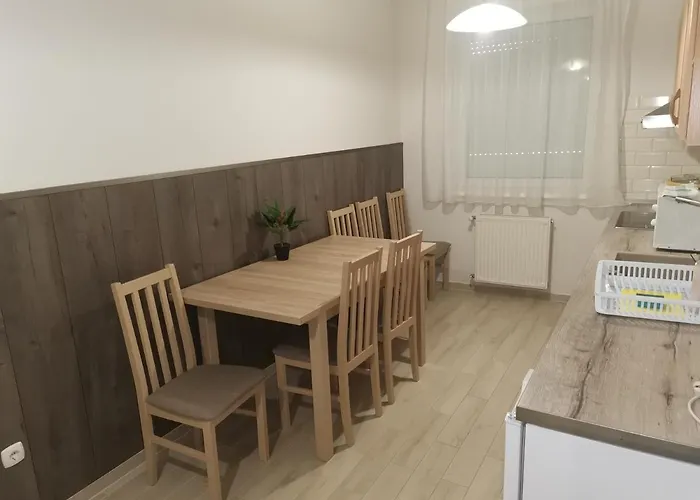 Daire Zoli Apartmanok-balcony Koelcsey 32 Hajdúszoboszló